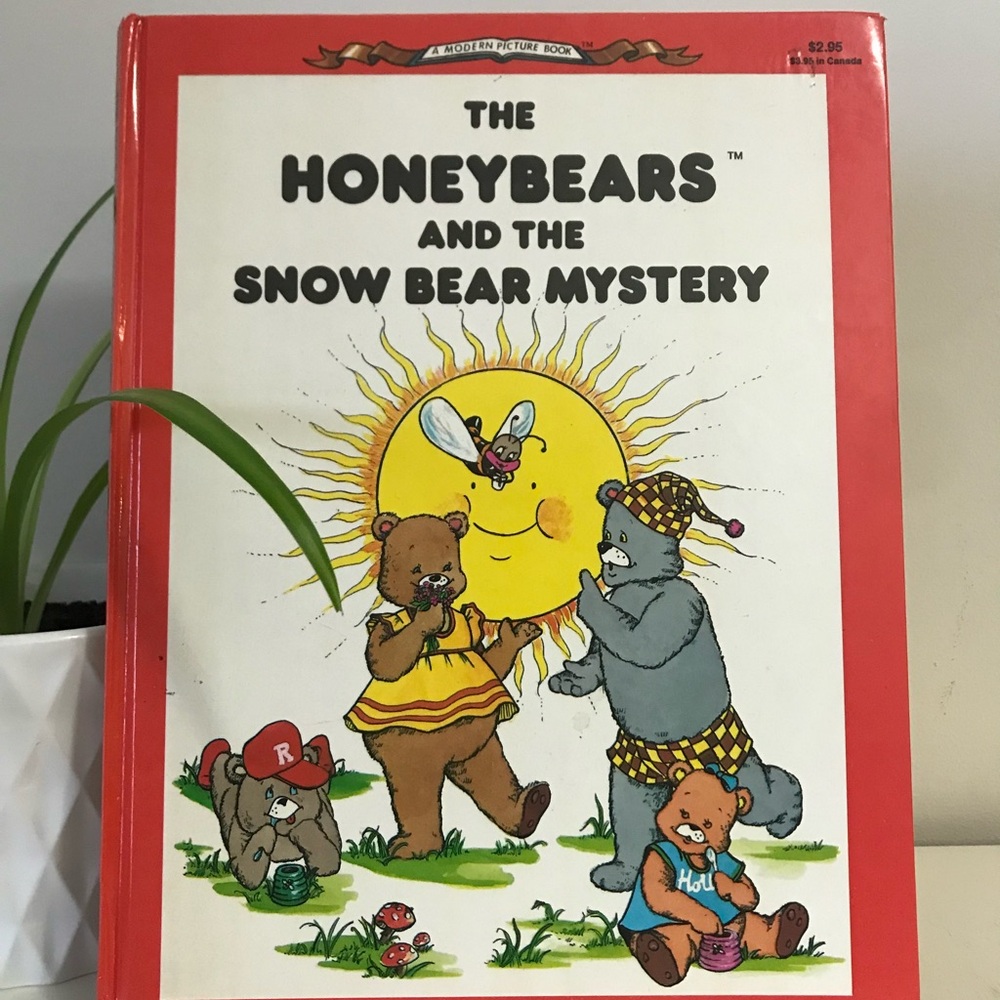 THE HONEYBEARS and The Snow Bear Mystery Book- Children’s Hardcover Book ©1985